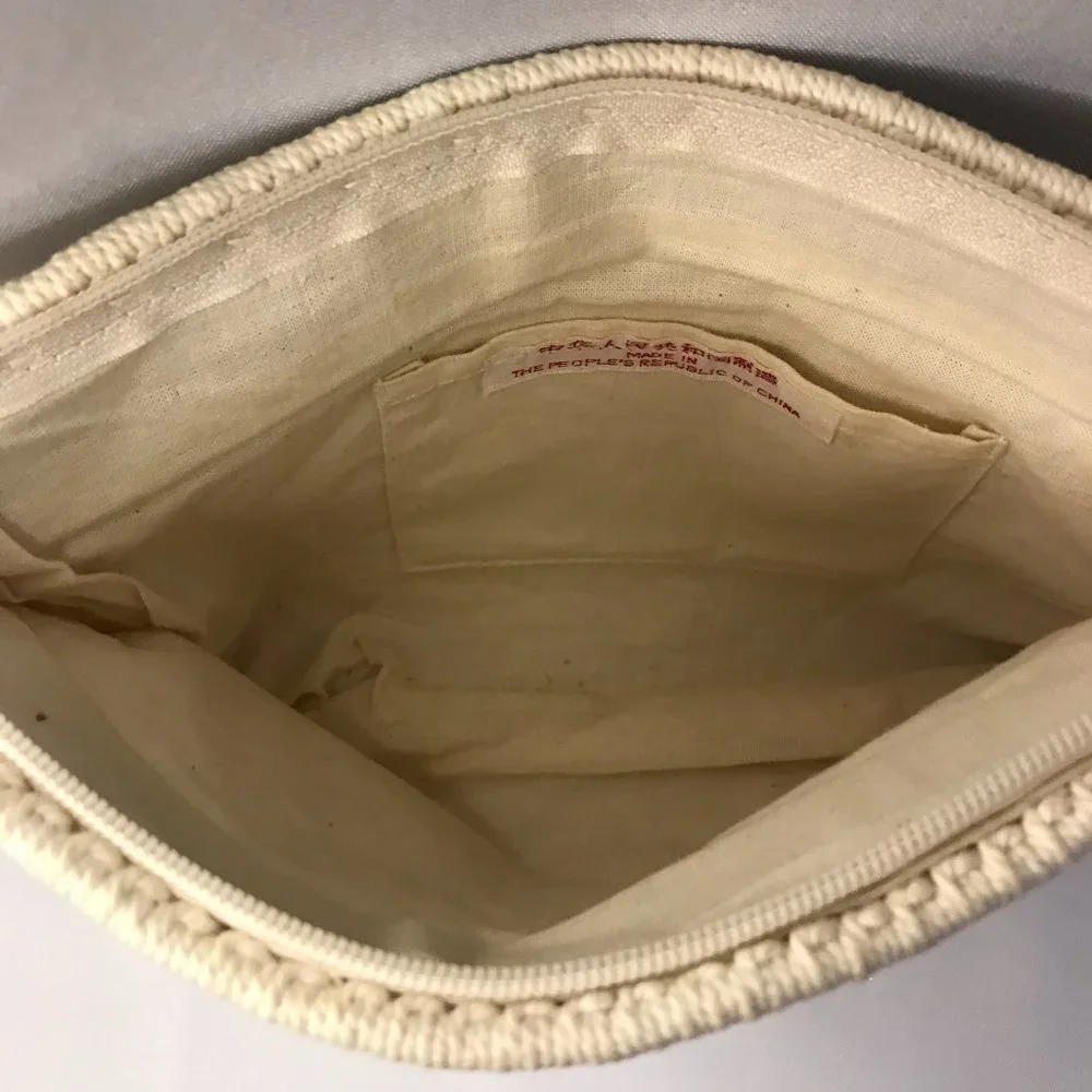 Vintage Cream Macrame Wristlet Purse - Picture 3 of 5